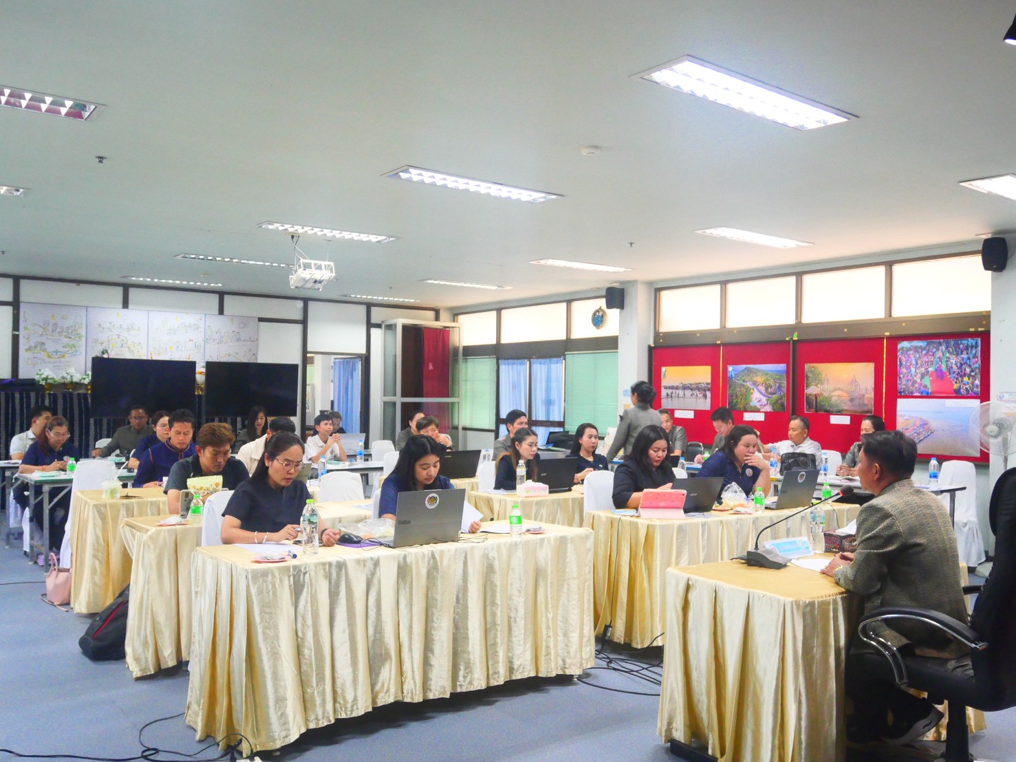 🌾☘️  สพอ.โนนสัง เข้าร่วมโครงการ "พี่ชวนน้องท่อง IT" เสริมทัพบุคลากรด้วย AI และนวัตกรรมดิจิทัล 🐟🌾