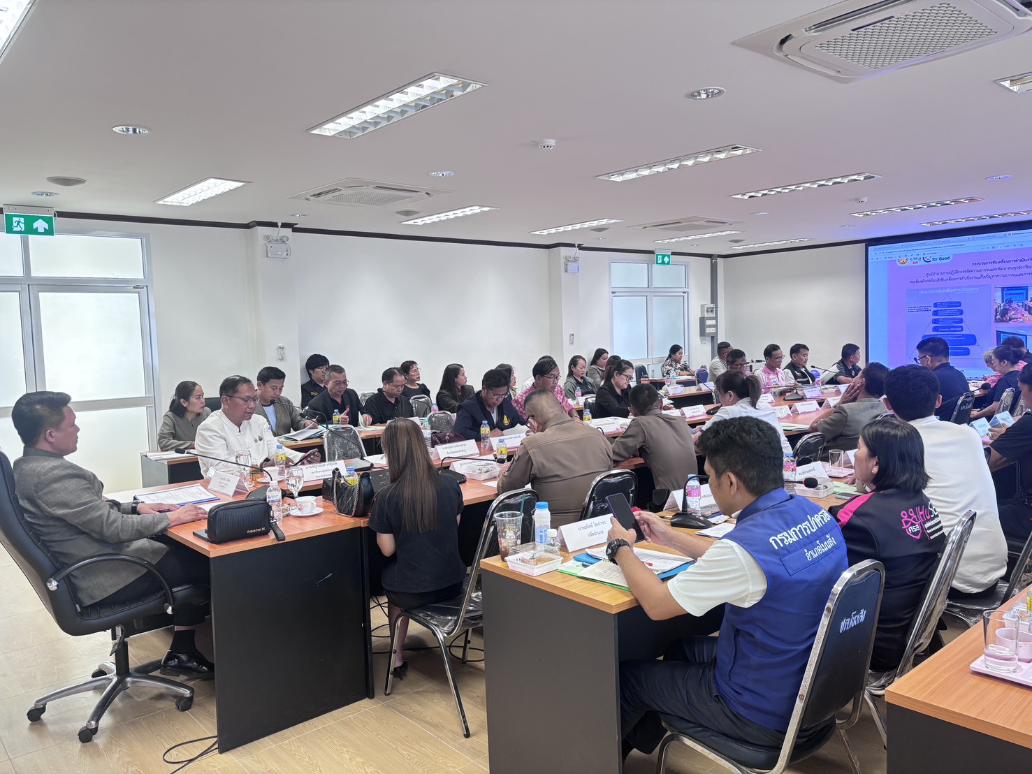 🌾☘️ สพอ.โนนสัง ดำเนินโครงการประชุมส่งเสริมการบูรณาการกลไกการขับเคลื่อนการขจัดความยากจนระดับอำเภอ 🌾🐟