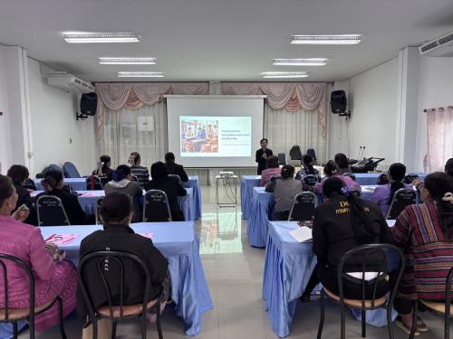 🌾☘️  สพอ.โนนสัง ดำเนินโครงการเพิ่มประสิทธิภาพการปฏิบัติงานกองทุนพัฒนาบทบาทสตรี แก่กลไกการขับเคลื่อนกองทุนพัฒนาบทบาทสตรี  ระดับอำเภออำเภอโนนสัง🐟🌾